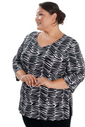 Vikki Vi Jersey Styx V-Neck 3/4 Sleeve Tunic