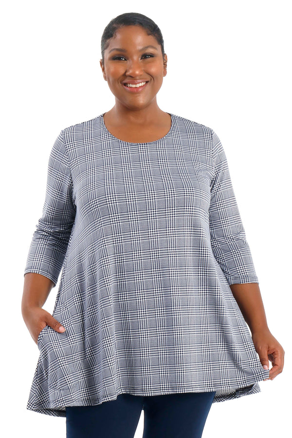 Vikki Vi Jersey Navy Plaid 2 Pocket Swing Tunic