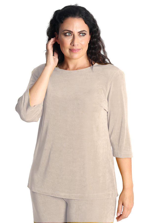 Vikki Vi Classic Sand 3/4 Sleeve Top